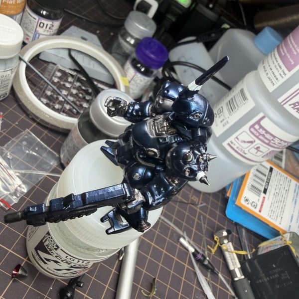 「ケンプファー塗装でやらかしました…😭ドボン確定」