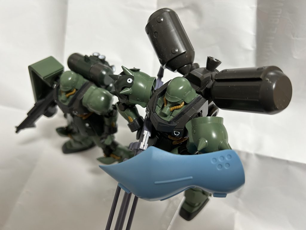 監視映像のギラ・ズールはXで話題のひやめし様の「HEISEI-VHS」を使用させていただきましたとても味が出て監視映像としてピッタリだったので採用させていただきました