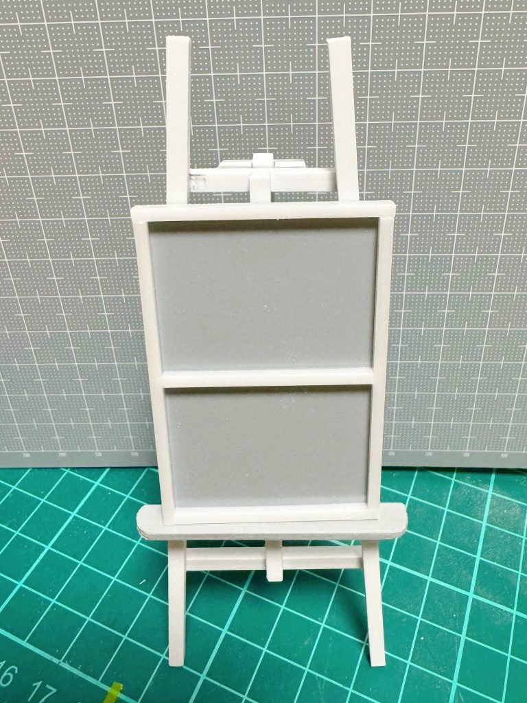 キャンバス裏はこんな感じ