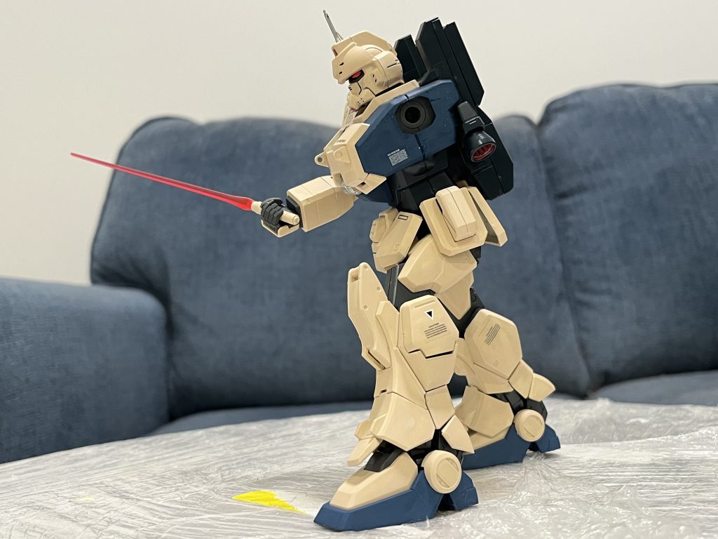 これでグフを切り裂きましたが、後ろのガンタンクも爆散しました。