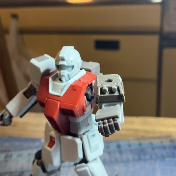 闇を切り裂き、飛びゆく先は