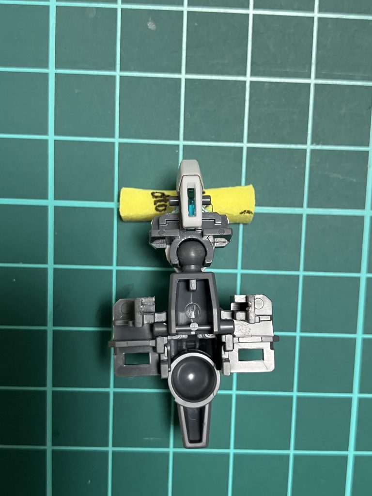 頭部はボール軸を少し削ってクリアランスを確保するだけで接続出来ました。