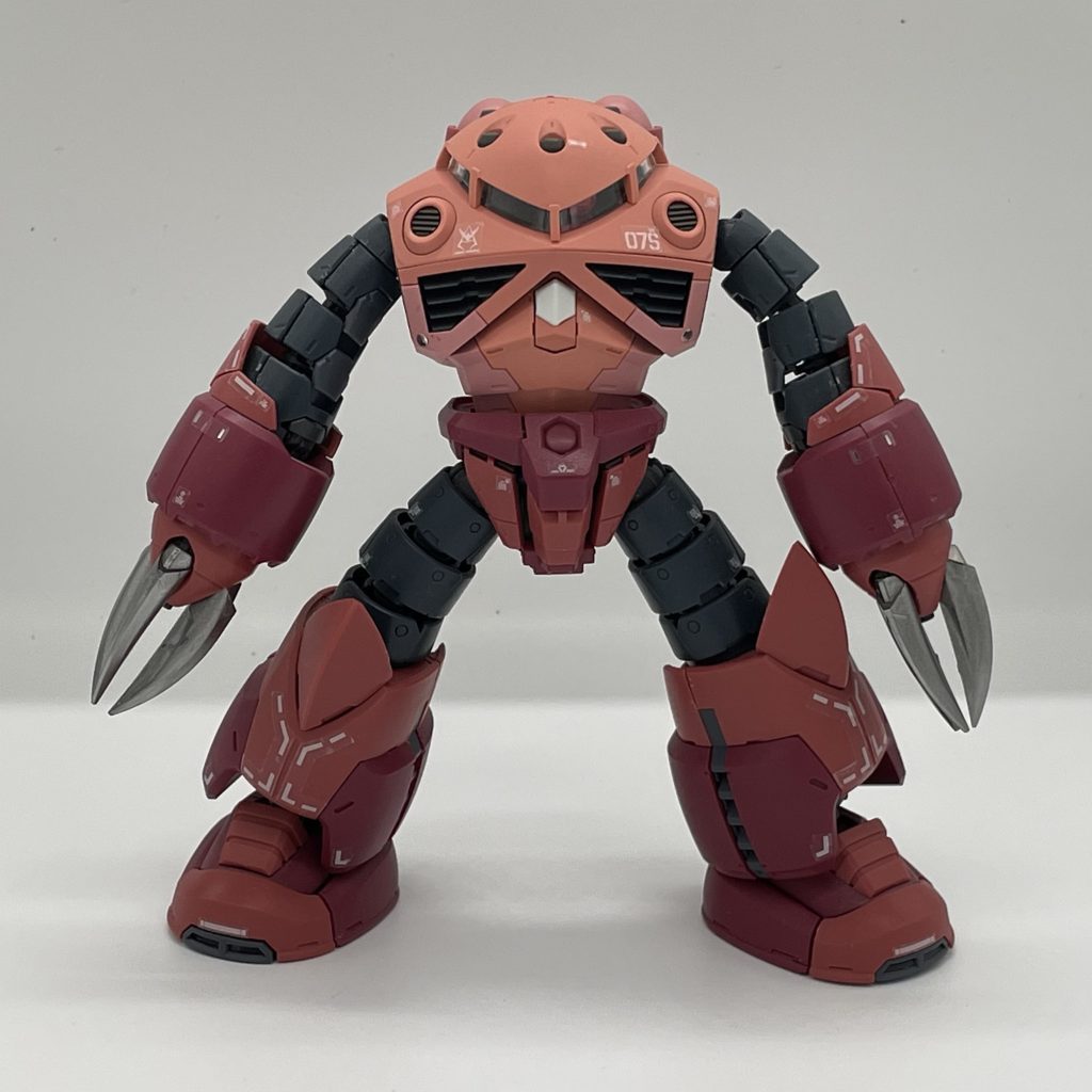 FRONT基本的にシャアレッドとシャアピンクのみで塗装しています。