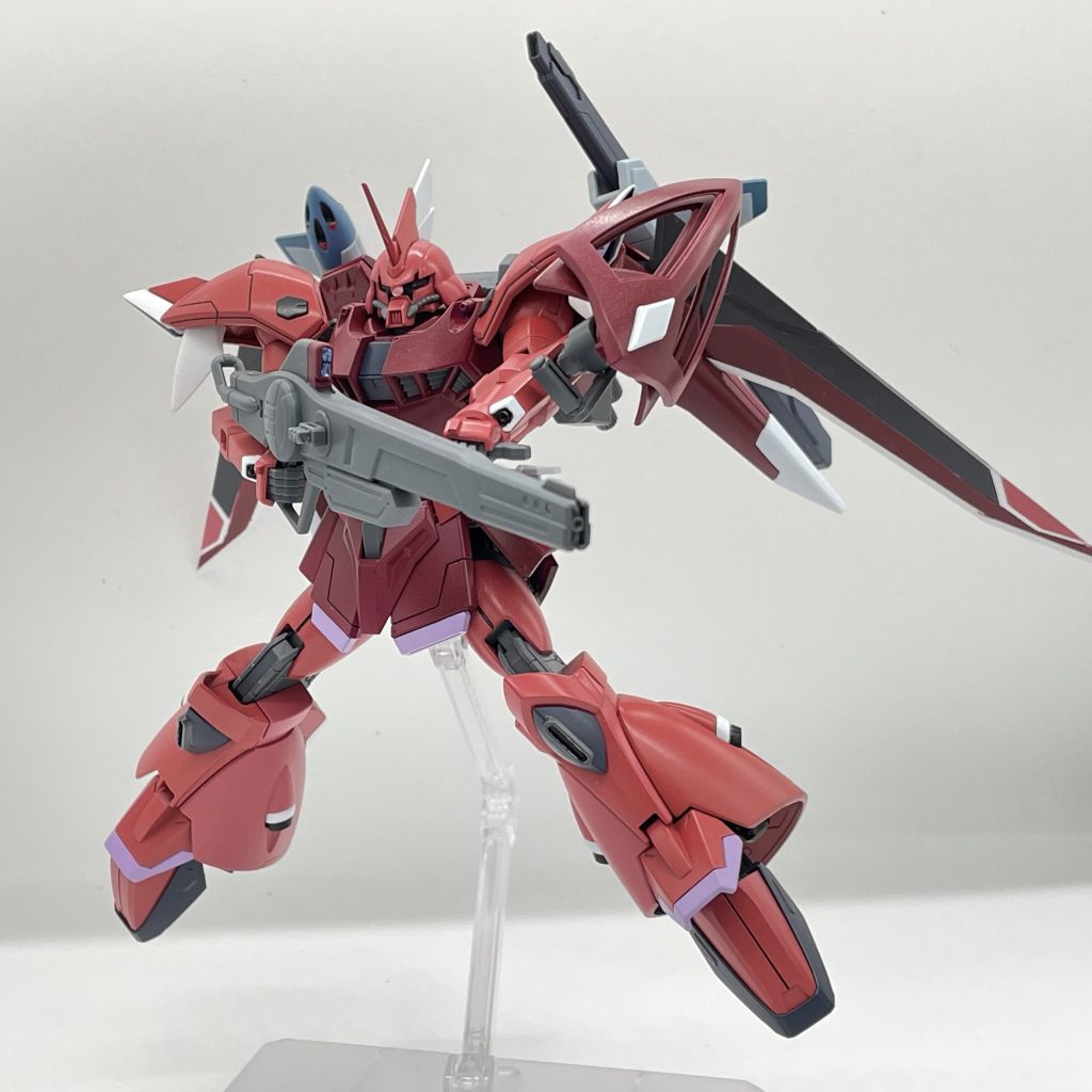 ヒルダ機が使ったライフルも付いています。