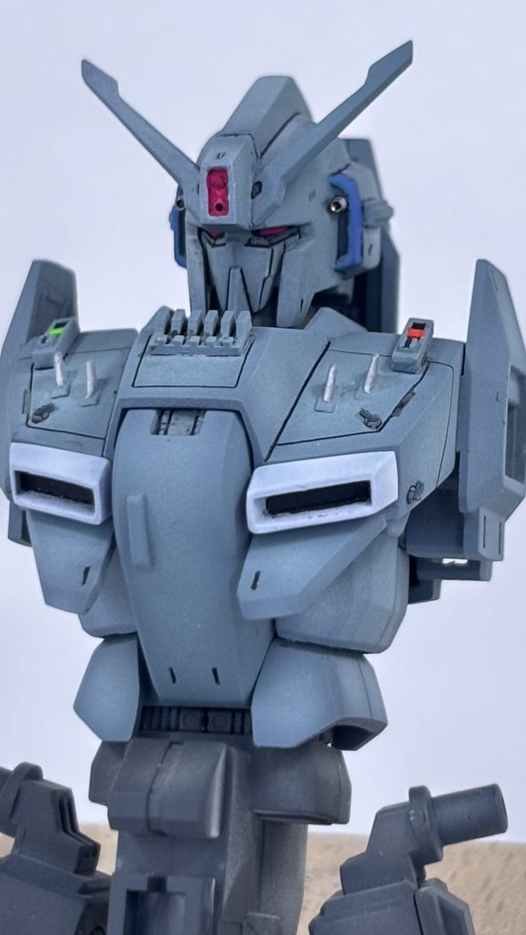 胸部のアンテナ？はカトキゼータとかについてるやつがカッコよくて真似してます笑