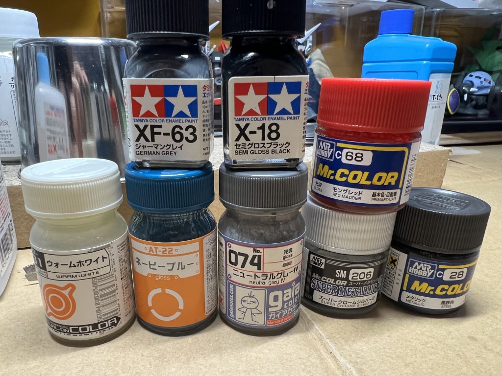 今回使用した塗料です。調色はしていません。