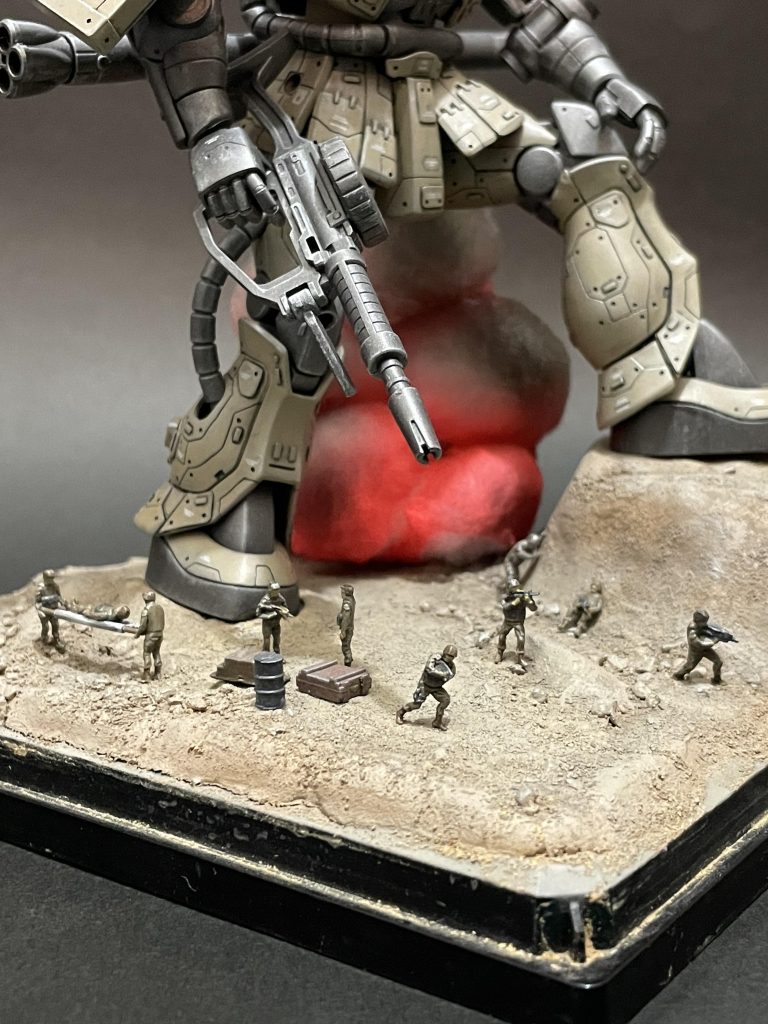 兵士も100均 &nbsp;こんなのもあるんですね！細かくておじさんには辛かった‥（見えない‥）