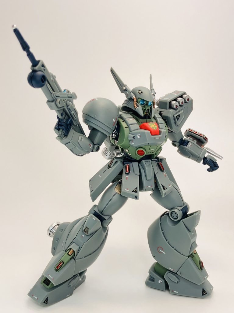 相変わらず、各所は関節を中心にガーレリーとシュナイダー、ガンマカのメタリックマーカー頼り、マイブームなんで仕方ないね🥴
