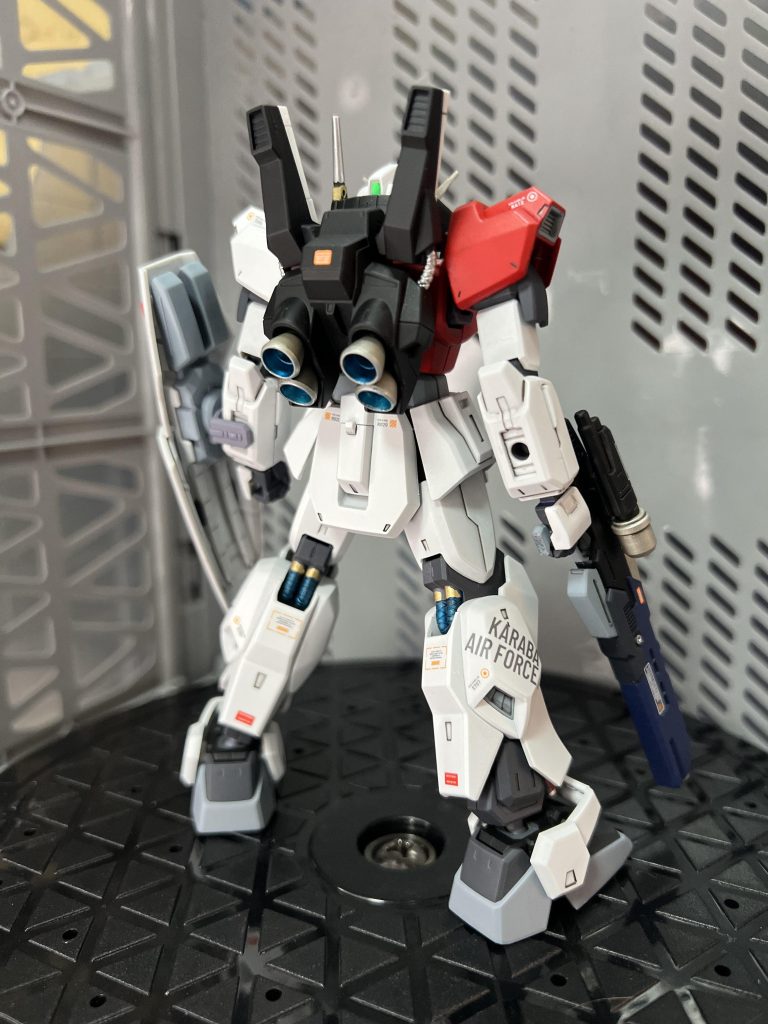 ガンダムMk-Ⅱ  アムロ搭乗機–5枚目/制作者：真樹京介