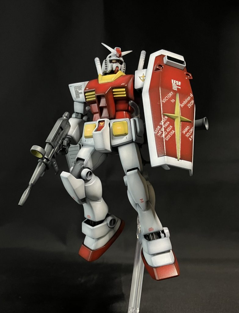 元ネタのガンプラの箱絵風ポーズ