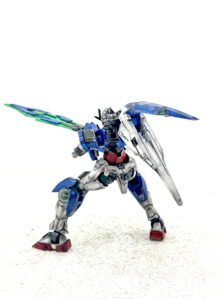 バスターソード構え。これ、スタンド無しの自立保持‼️素晴らしい。