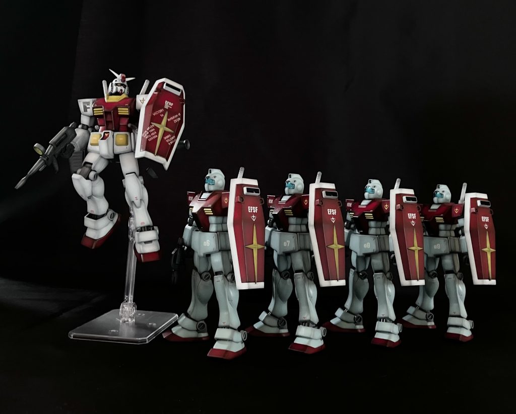 ジオラマの構図はこんな感じ戦勝記念式典でサラミスの甲板ににジムを乗っけて展示そこに戦勝記念仕様のガンダムが舞い降りてくるイメージ1/144サラミスのブリッジと一部の甲板をフルスクラッチする必要があるため、まずは製図の勉強から始めます