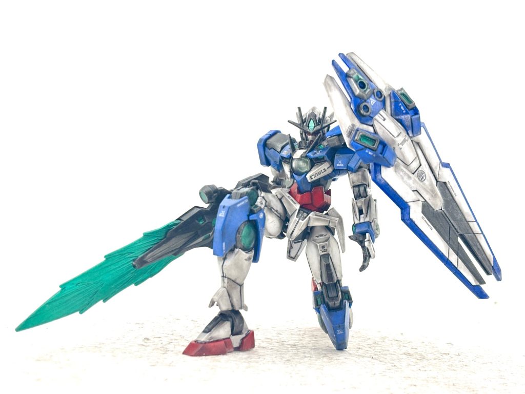 前回忘れていました。やはりHGのダブルオーキットはこれをやらないと・・・美しい膝立ち!!