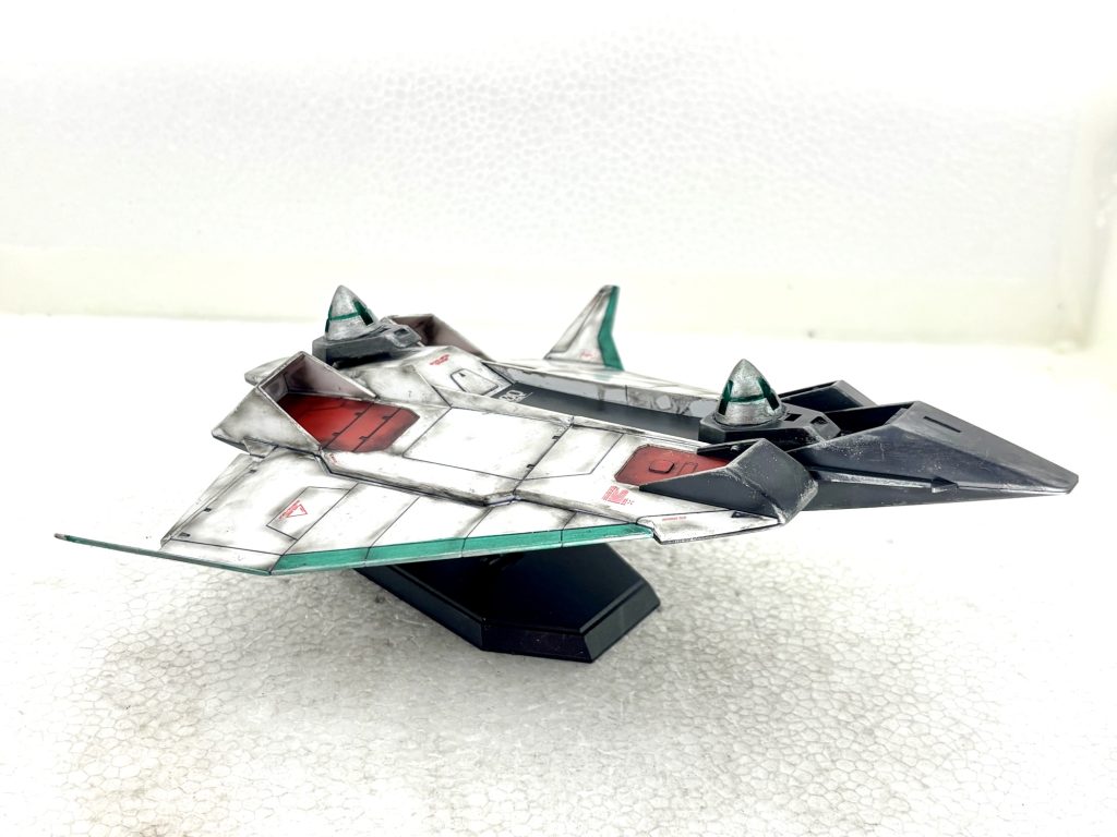 セブンソードのGNコンデンサーをジャンク品のウェーブライダーに取付クアンタ・ペガサスの空中支援機としました。(ちょっと強引)