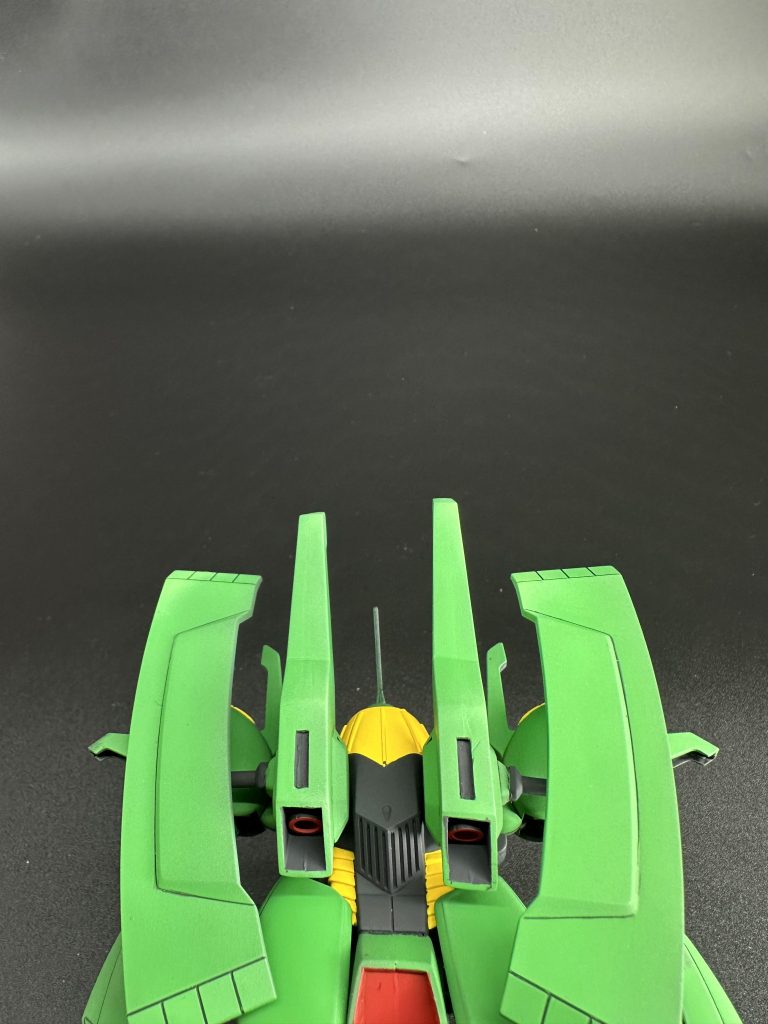 全然見えないバーニアも塗り分け頑張ったのでぶっ倒れ表現にて。