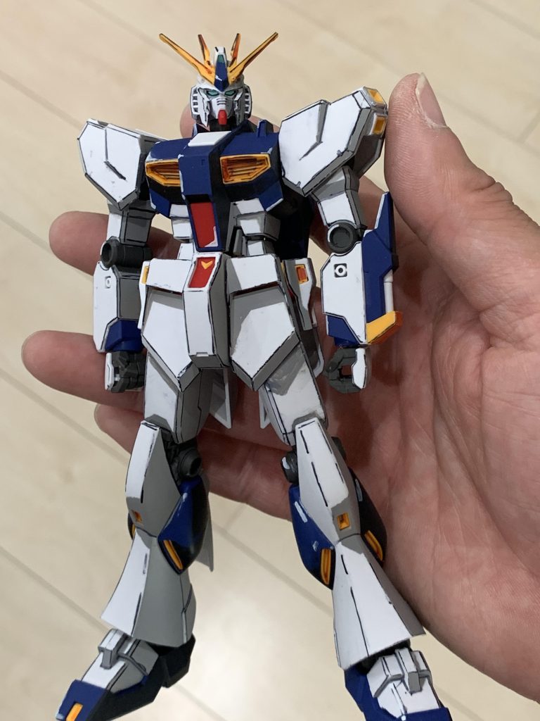 子供が作って遊び倒した後なのでゲート処理もしてないお手軽仕上げです。エッジ線を描くのが難しかったですね。あと、平面に見えるような撮影むずかし〜