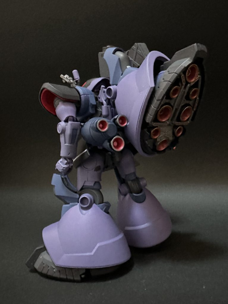 大きいけど作りやすいキットで、じっくり塗りました。