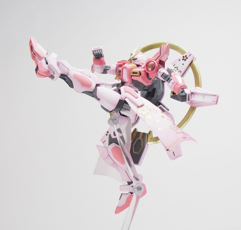 桜バーニングガンダム–3枚目/制作者：@LmoWorks