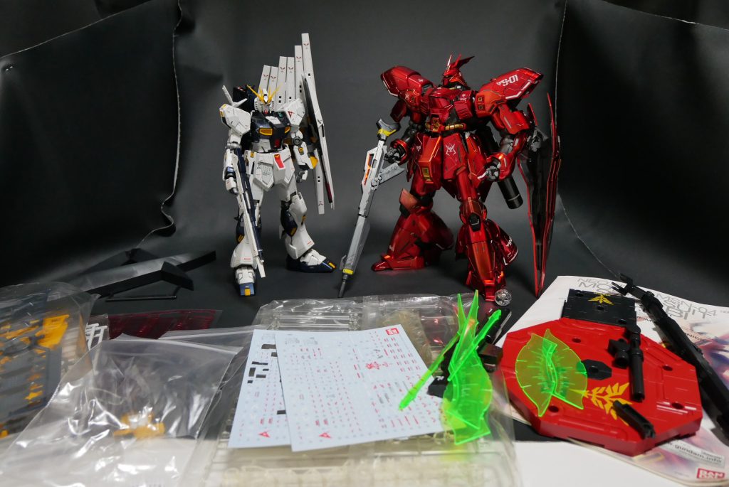 MG νガンダム.ver ka スペシャルデカール版 ＋ MG サザビー.ver ka スペシャルコーティング おまけつき豪華セット–7枚目/制作者：suteteko76