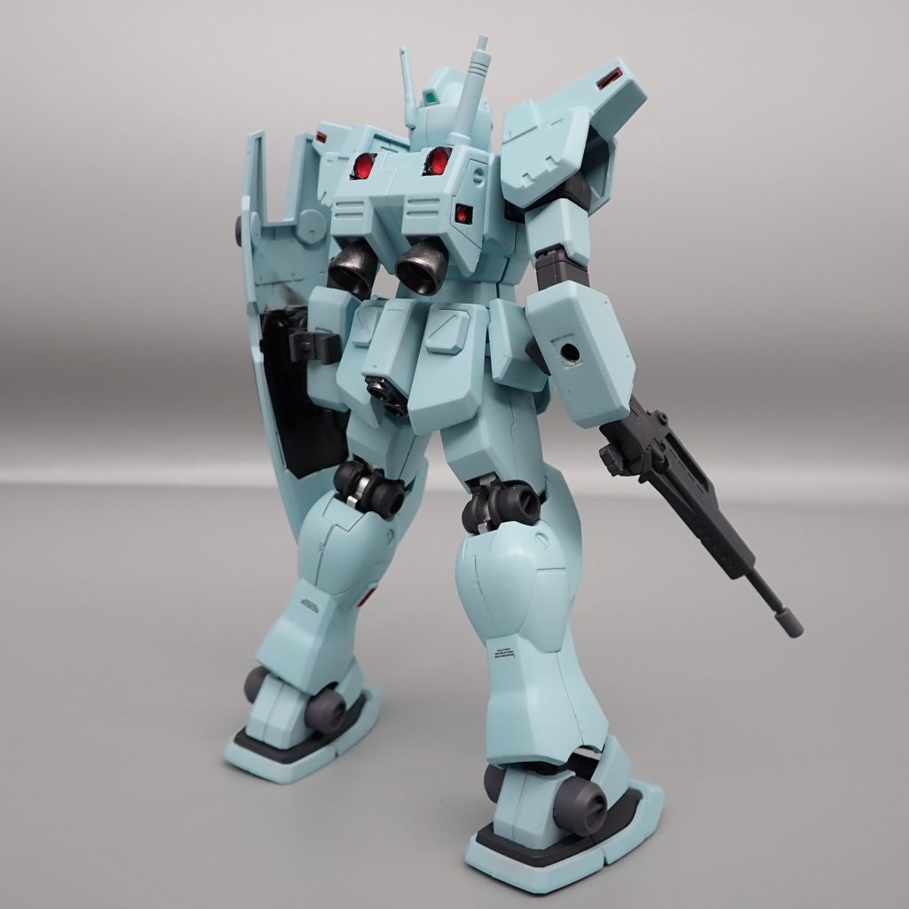 ジムカスタム–3枚目/制作者：アンジェロのプラモデル工房