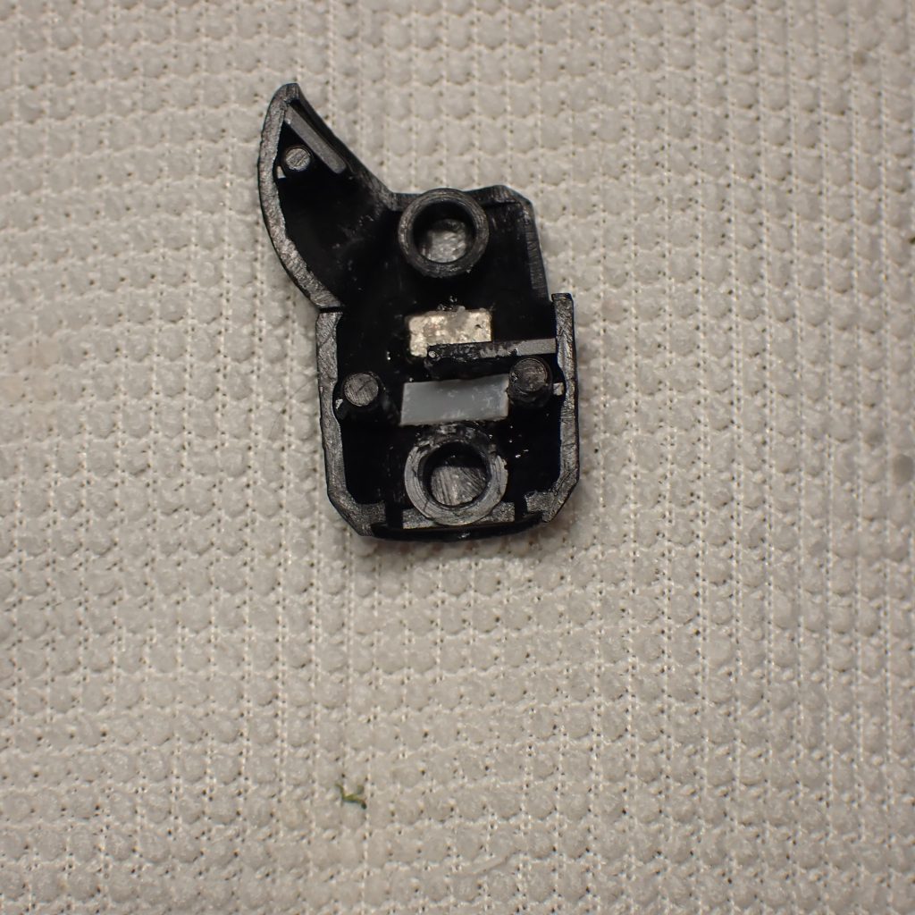 ネオジム磁石仕込み中