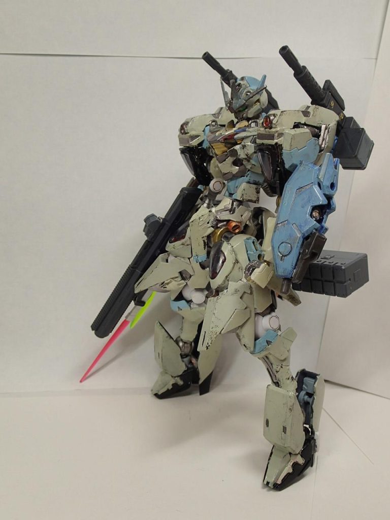 装備できる武装を全部乗せした状態いわゆるフルアーマーである