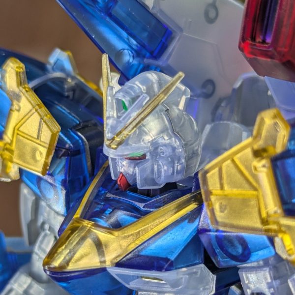 HG V2アサルトバスタークリアカラー コアメッキ風？