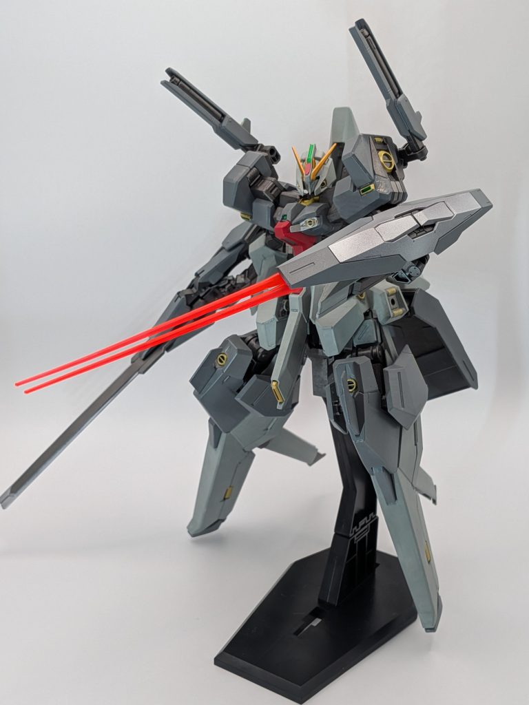 ガンヴォルヴァのシールドにビームサーベルをつけて