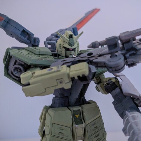 ジオン公国軍改修型ガンダム