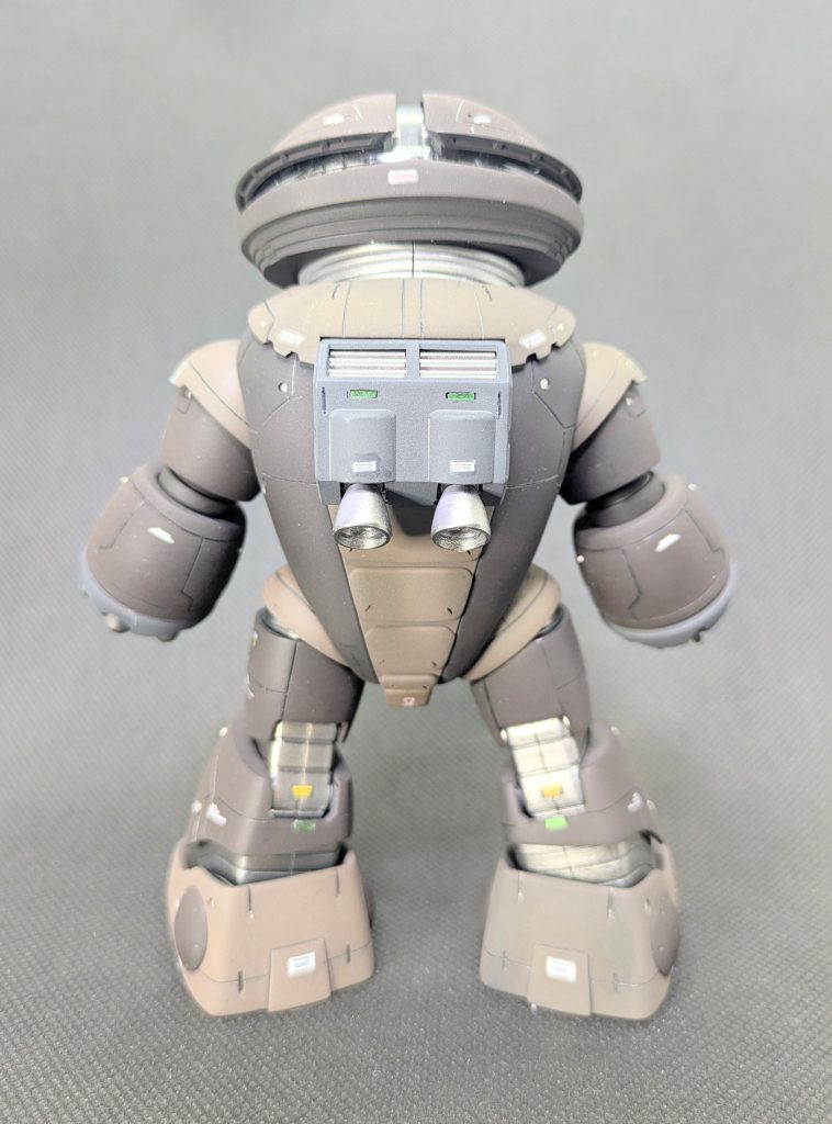 バックショット✨️今回も機体各所にディテールアップ行ないましたが、背部も抜かりなく😏👍️