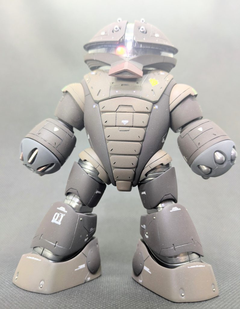 煽りショット✨️アッガイって結構可愛い系に揶揄されますが、こうして改めて見るとめちゃカッコえぇ〜👍️