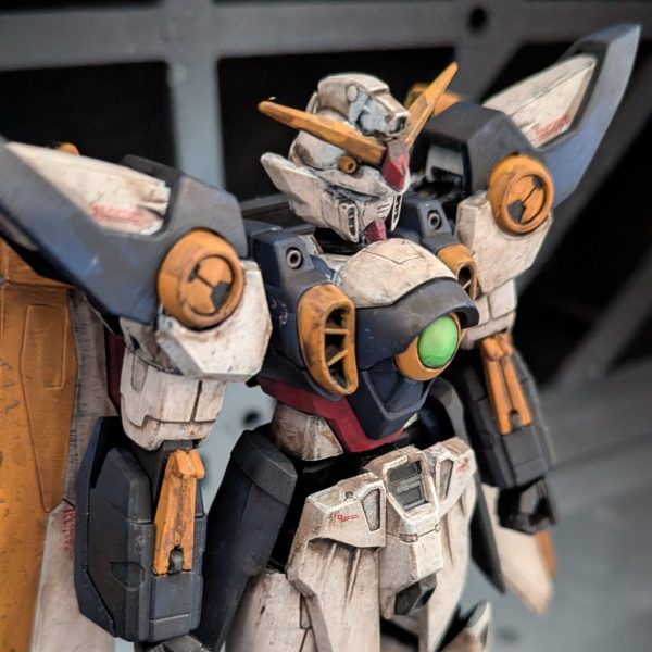 傷だらけのウイング