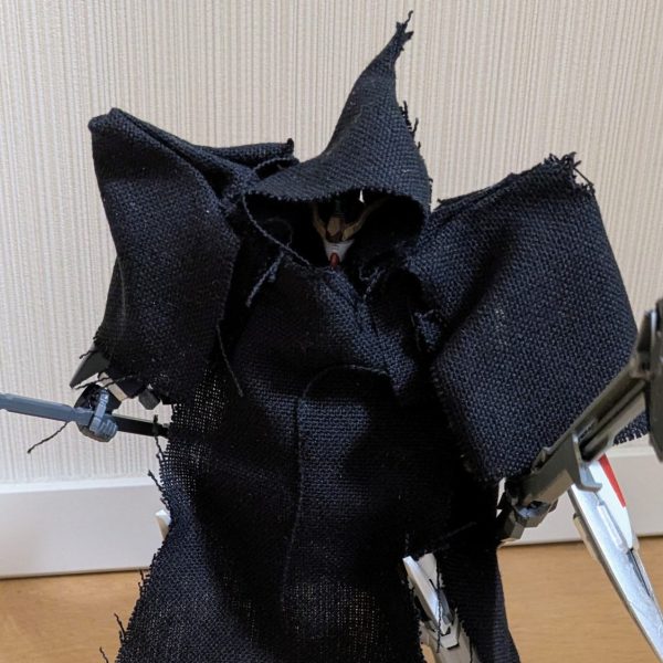 ガンダムワーロック クロークドカスタム