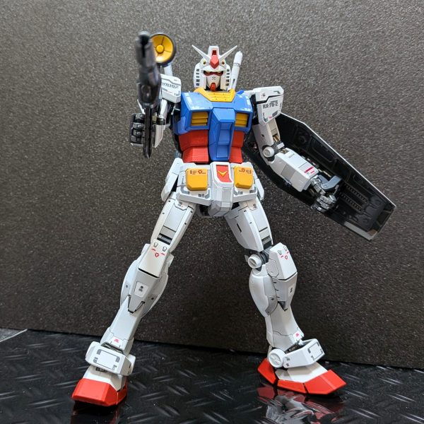 MG 1/100 RX-78-2 ガンダム Ver.3.0