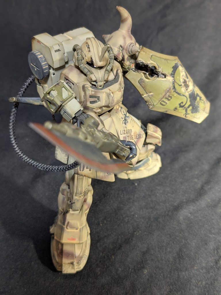 「あいつの盾を道連れに」　アクトザク砂漠仕様機–5枚目/制作者：おやじ