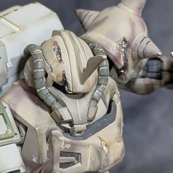 「あいつの盾を道連れに」　アクトザク砂漠仕様機