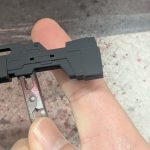 600番までペーパーがけ→サフなしでラッカー塗装(ヤスリの痕跡がめっちゃ気になる[…]