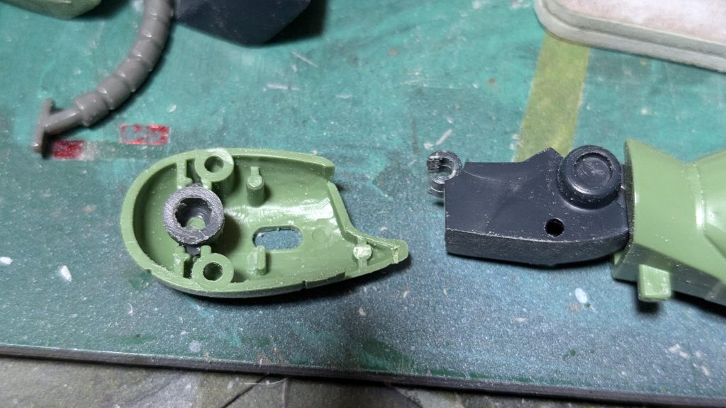 ザク・イージス–3枚目/制作者：LUCIOLE