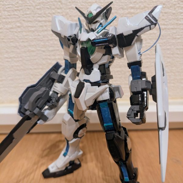 ガンダムエクシア【白上フブキコラボカラー】