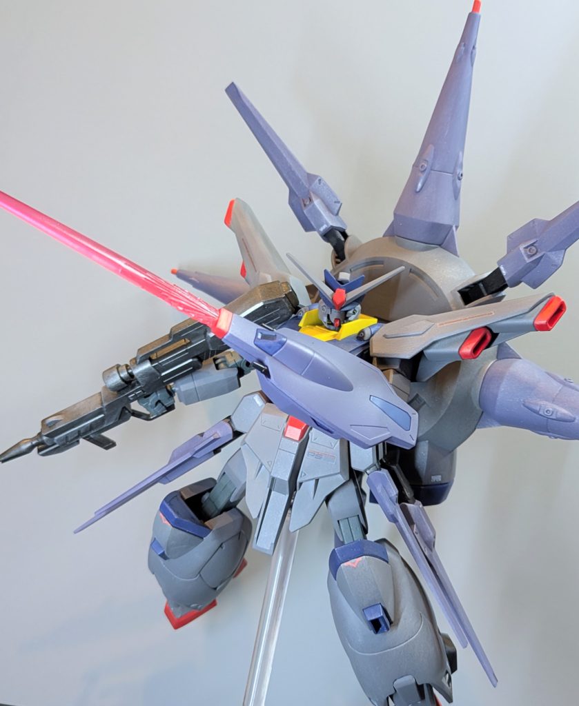 肩の可動域をそのままにしたのでポージングは若干キツメです。