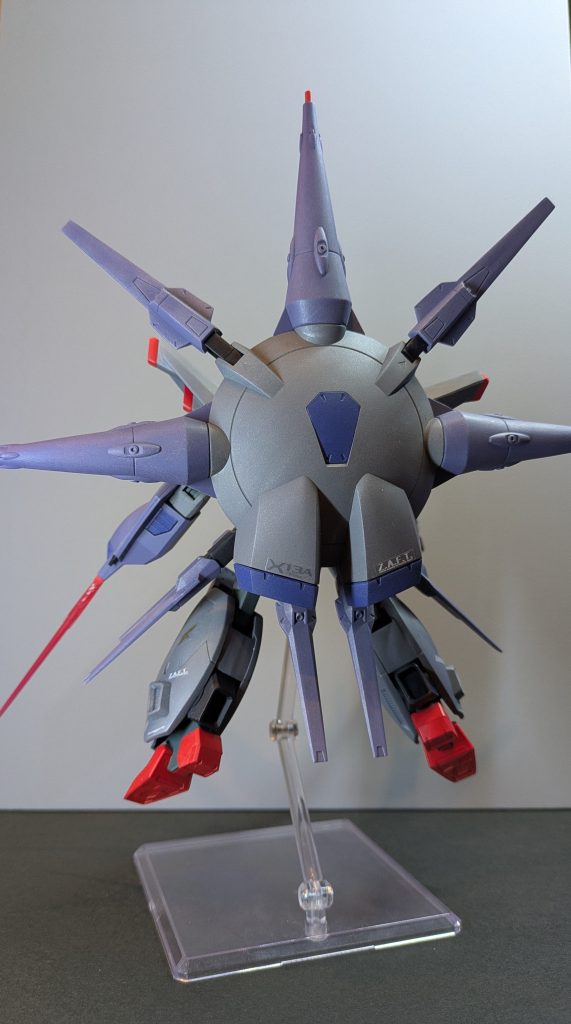 バックパック1ドラグーンはこれくらいデカイと迫力がありますね。