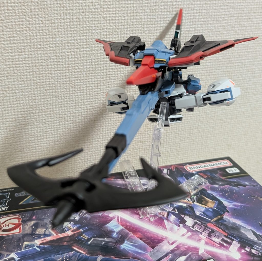 この状態で空中から敵に突撃、突き刺す戦法を使います。コレなら「鉄血世界」でも大活躍間違い無しですね！♪