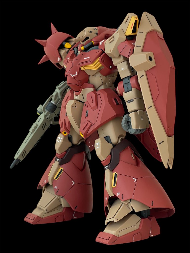 部分塗装した箇所は下記の通りです。・バーニアやスラスターやパイプなど→イエロー・ライフルやシールド裏→灰緑色・パックパックやマインレイヤー→ライトグレー・ディテールアップパーツなど→焼鉄色・その他→ブラック