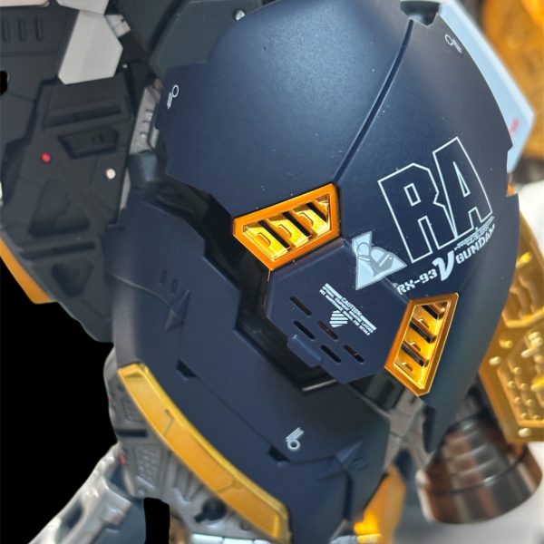 使用パーツ数脚部　外装黒　20&nbsp;脚部　外装白　4腕部　外装白　8腰部　外装白　7&nbsp;&nbsp;&nbsp;（3枚目）