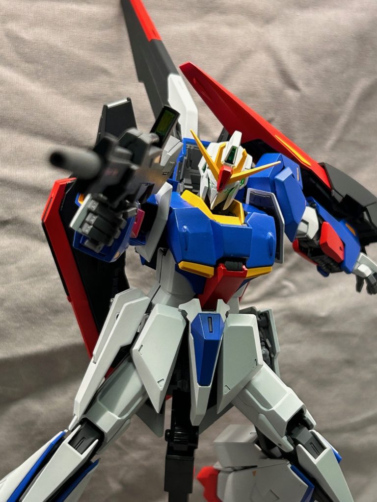 可変モデルながら可動箇所も多く素晴らしいキットですね!ただウェイブライダー時の脆さは否めませんが・・・この辺りはMETALBUILDとかの完成品トイの方が安定してますがやっぱりプラモデルの方が色々と工夫できるので楽しいですね!最後までご覧いただきありがとうございました。