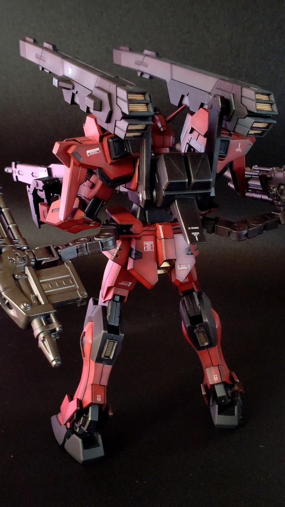 ちなみに地獄の壁は6機編成なので、いずれ続きを作ろうかと思っています。なかなかイメージに合う機体をチョイスできないでいるのでいつになるのやら・・・