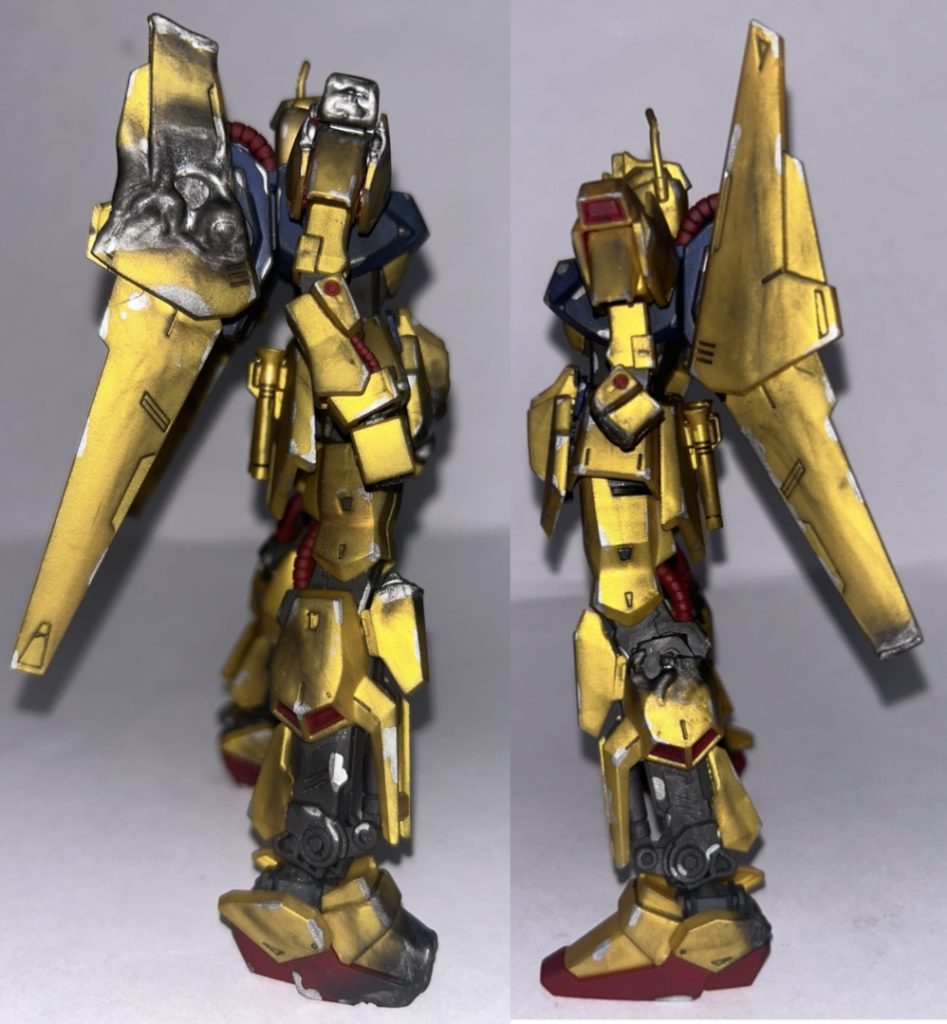 全体的にウェザリングと塗装ハゲを施しつつ、要所要所にビームに焼かれたような痕を入れてます。