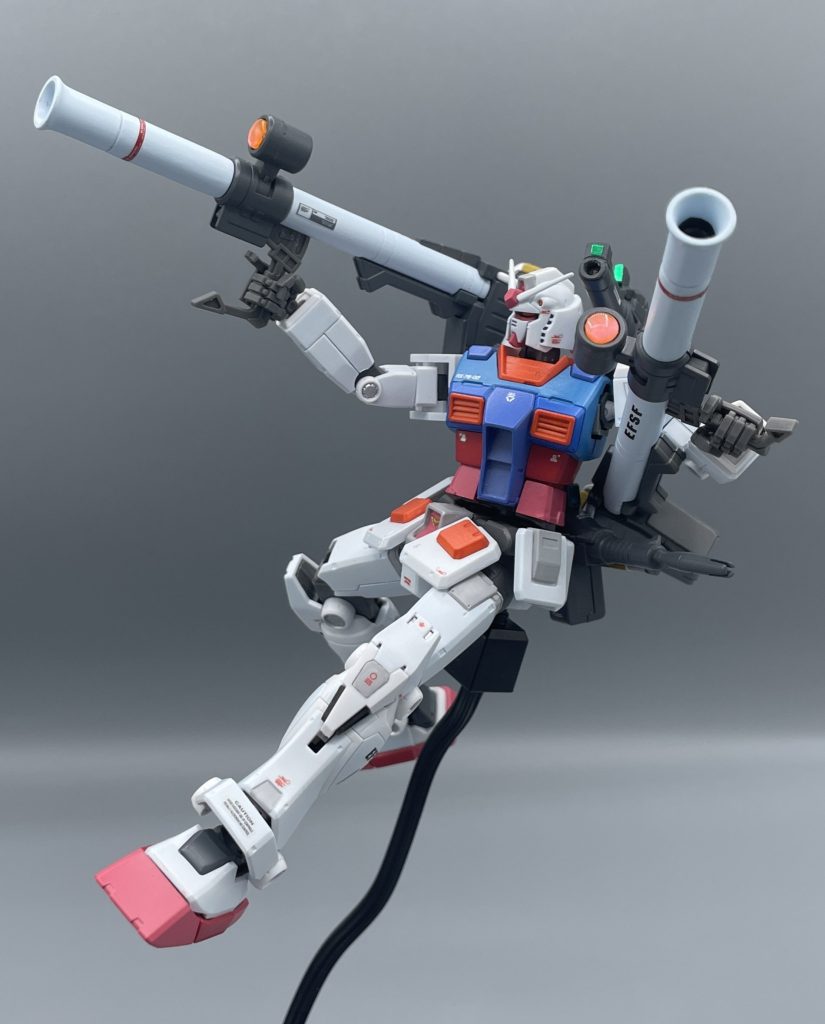 星一号作戦！！　今回は、オリジン版ガンダムを紹介しました。旧キットのようなのぺ～っとした造形が好きな私は、このキットが発売された頃はスルーしていたのですが、やはり７８は作らざるを得ませんでした。　そして作ってみたらカッコいいのなんの！めちゃくちゃ愛着が沸きました！本当にRX-78-2のキットはバリエーションが多くて楽しいですね！何体つくっても飽きが来ません。こりゃ永遠に売れる訳だ。　みなさんは、オリジン版のガンダムお好きですか？？キットに関わらず、オリジン版への思いなど、よければコメント欄で教えて下さいね。　最後までご覧いただき、ありがとうございました(≧▽≦)✨