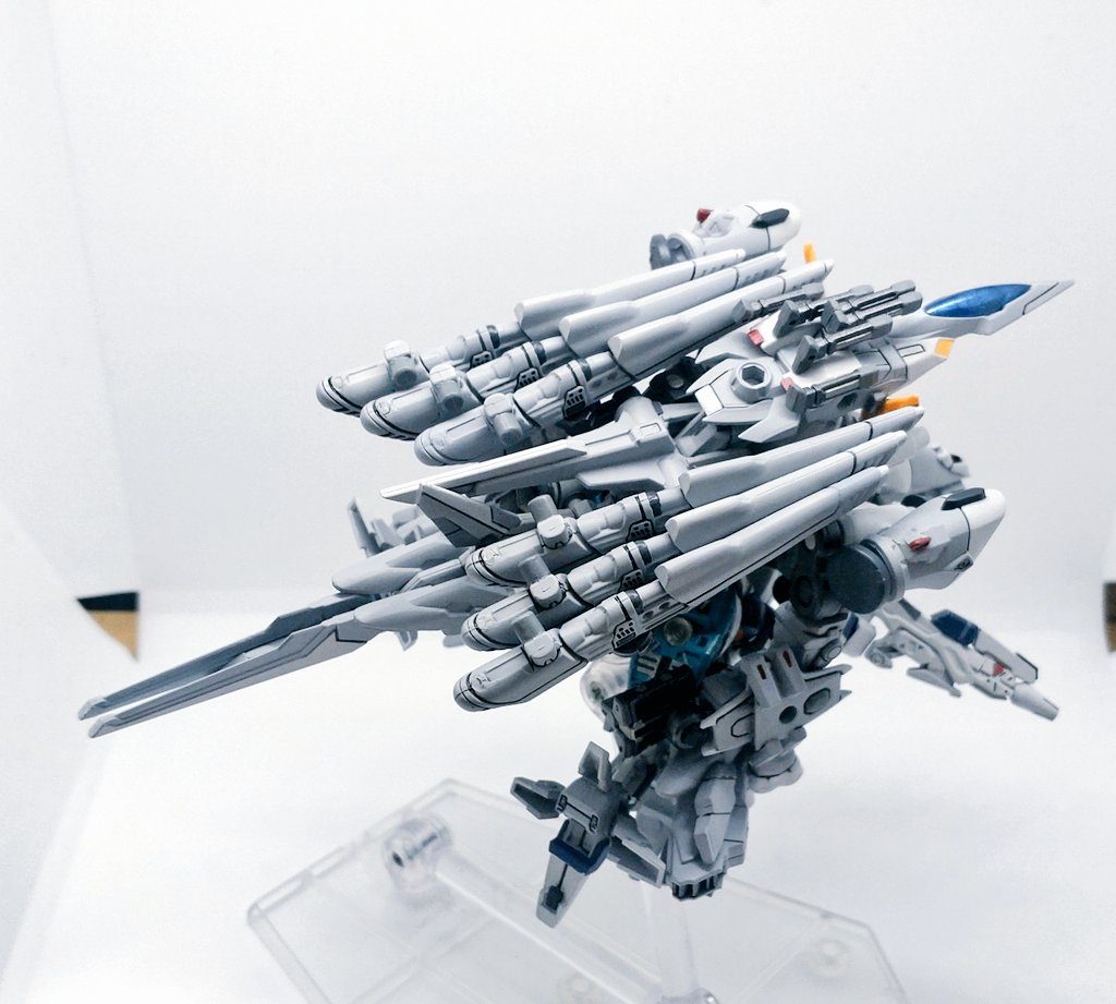 アリュゼウス–4枚目/制作者：@kuro22210251