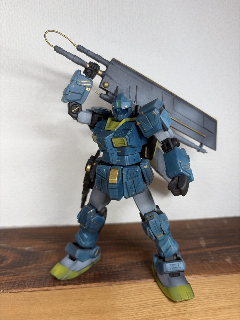 ブルーストライカー–2枚目/制作者：TETO